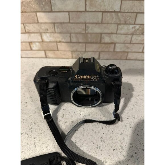 Canon T 50 SLR 35mm MF Film Camera Body‎ Only From Japan - Picture 2 of 4